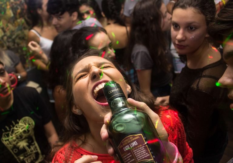 how to stop binge drinking. https://howtokings.com/